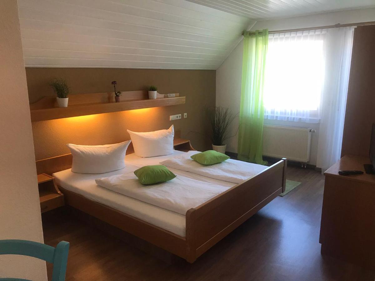 Self-Check-In Ferienwohnungen & Apartments Am Bergsee Triberg im Schwarzwald Eksteriør bilde