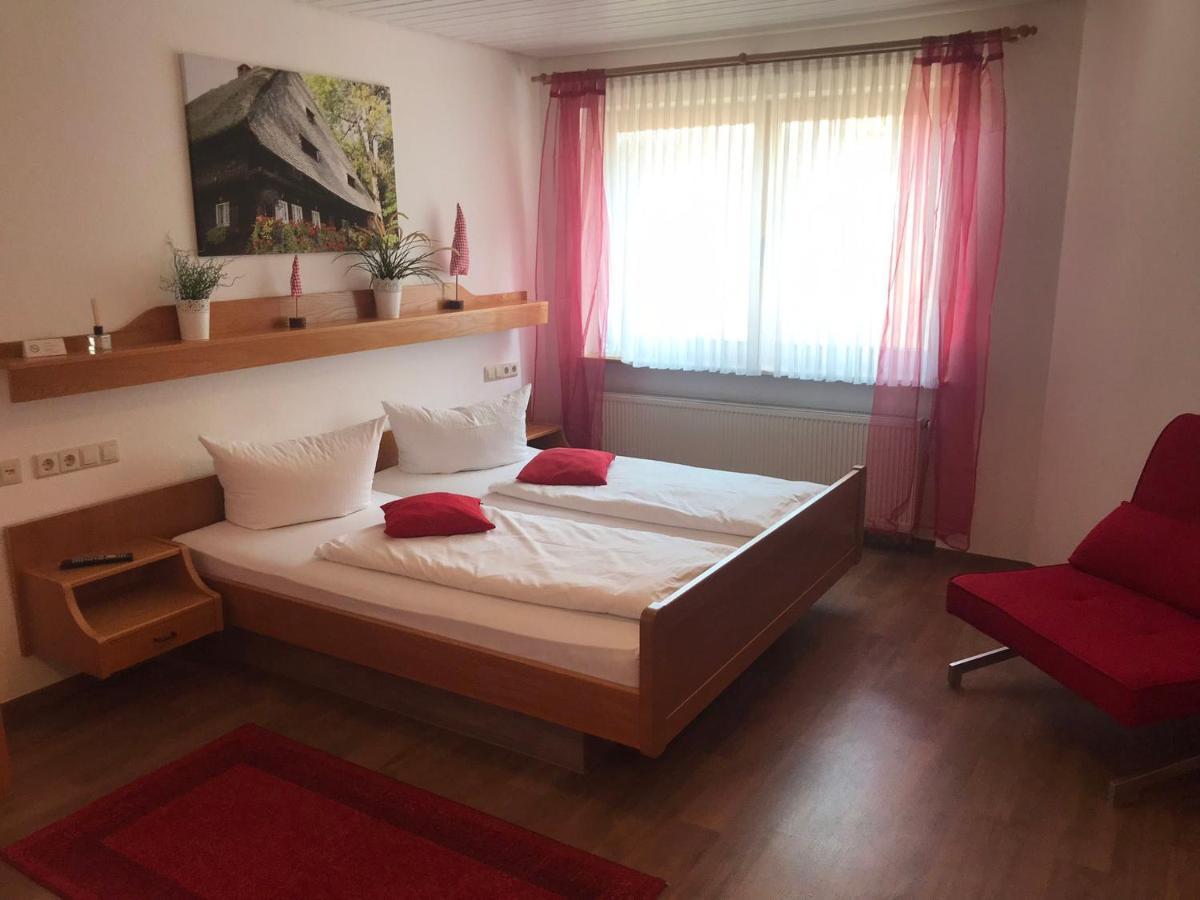 Self-Check-In Ferienwohnungen & Apartments Am Bergsee Triberg im Schwarzwald Eksteriør bilde