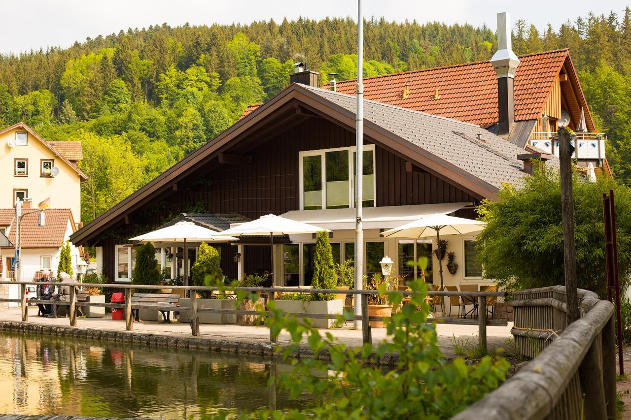Self-Check-In Ferienwohnungen & Apartments Am Bergsee Triberg im Schwarzwald Eksteriør bilde